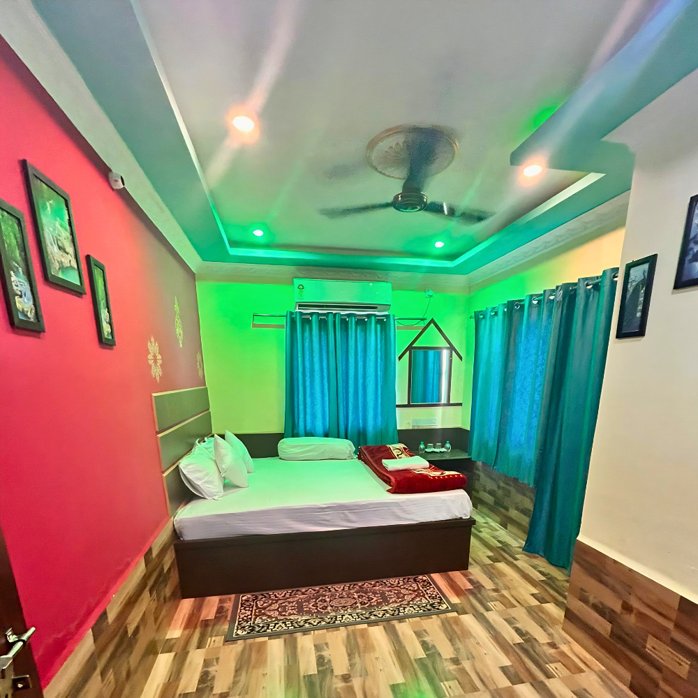 Deluxe Double Bed Room